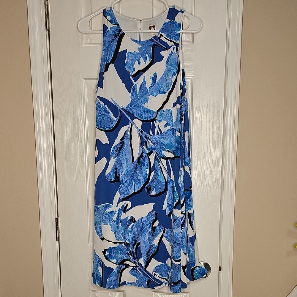 Anne Klein sleeveless summer A-line dress Blue and white botanical Print Size 10